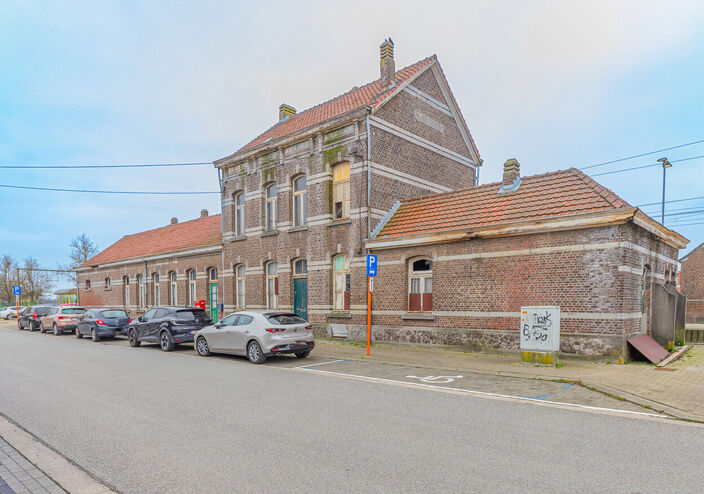 Buitengewoon huis te koop in Lebbeke