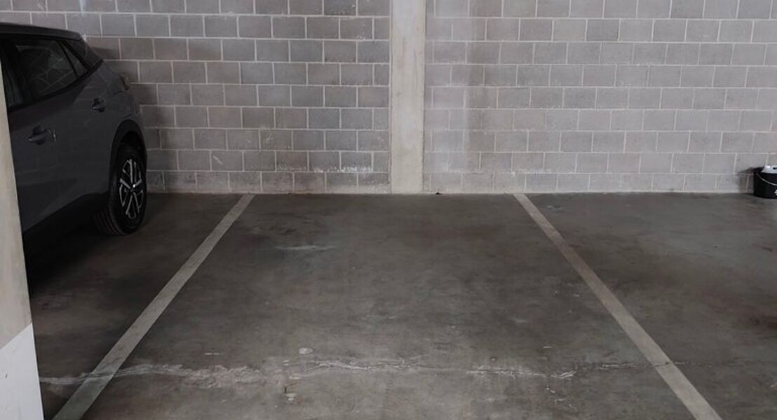 Binnenstaanplaats te huur in Opwijk