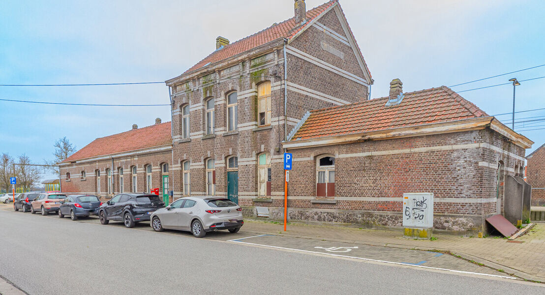 Buitengewoon huis te koop in Lebbeke