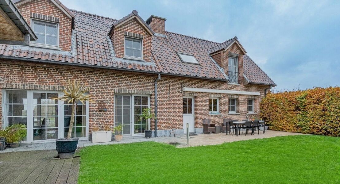 Buitengewoon huis te koop in Opwijk