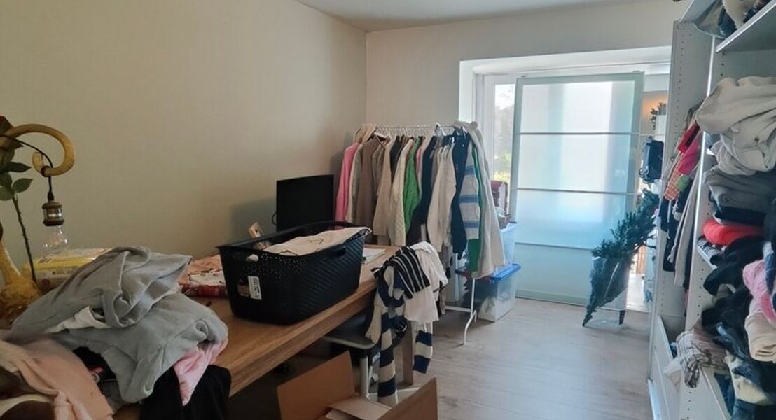 Gelijkvloerse verdieping te huur in Buggenhout