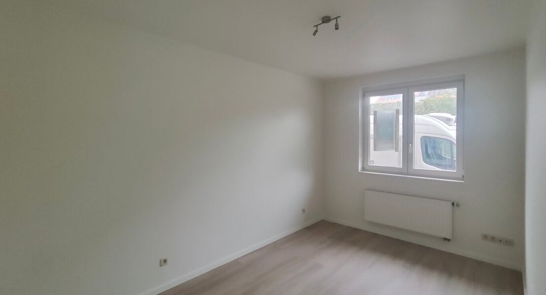 Gelijkvloerse verdieping te huur in Opwijk