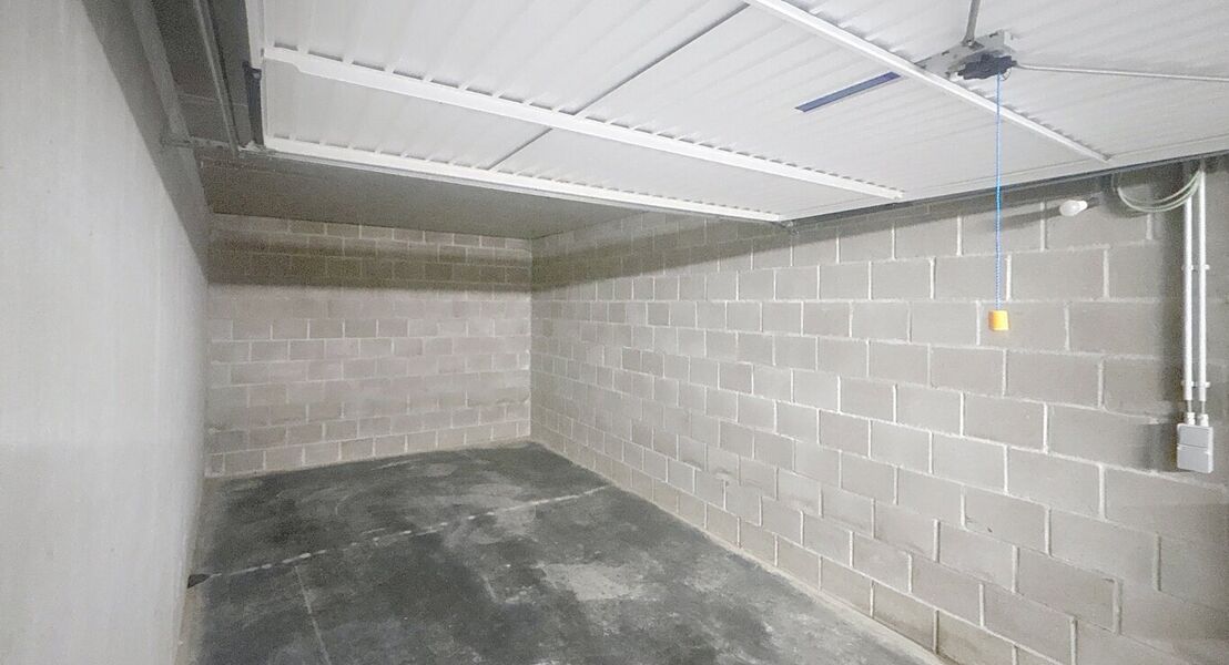Gesloten garagebox te huur in Opwijk