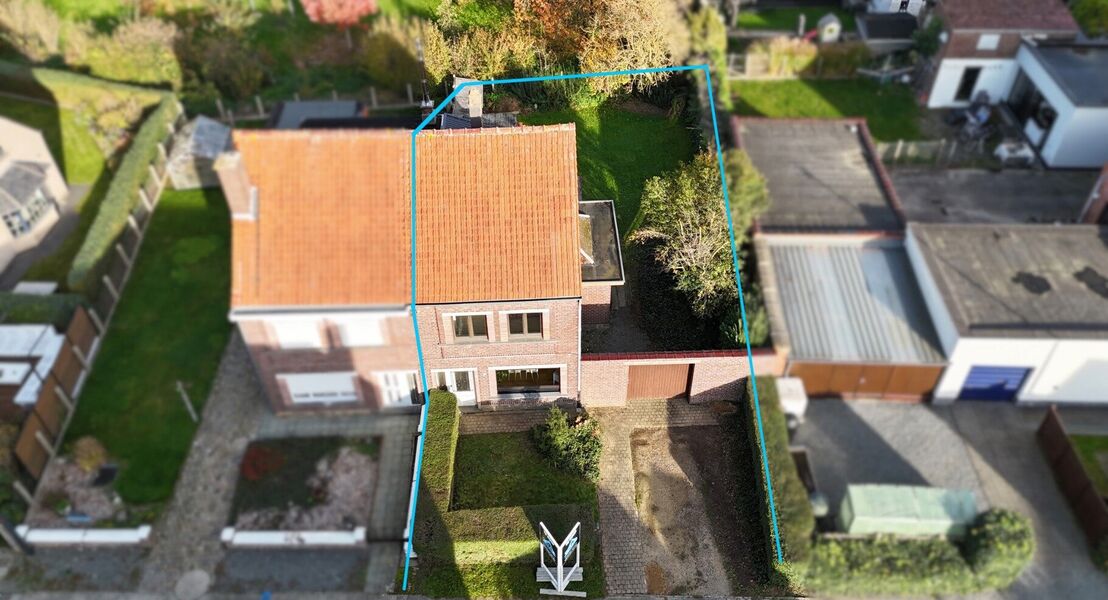 Op te frissen woning te koop in Opwijk