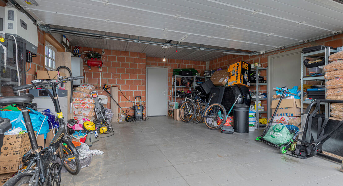 Villa te koop in Asse